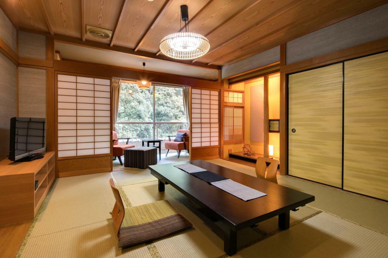 Hananosato Onsen Sansuikan Takatsuki Exterior foto